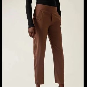 Brooklyn Ankle Pant Mahogany Size 2 Regular - Like new
